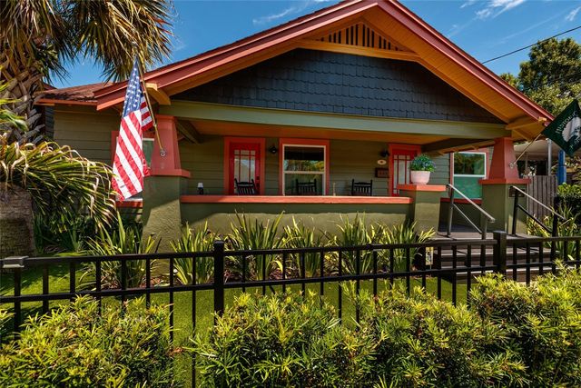 127 23RD STREET N, St Petersburg, FL 33713