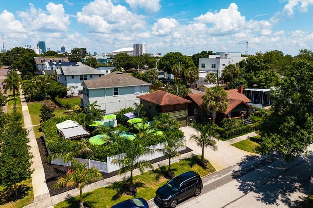 127 23RD STREET N, St Petersburg, FL 33713