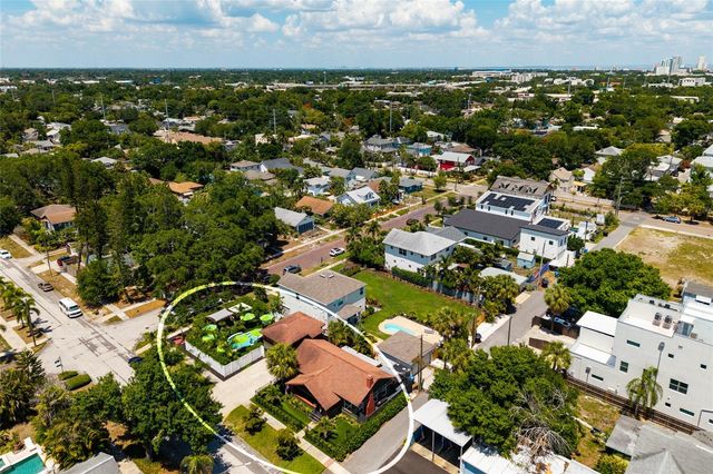 127 23RD STREET N, St Petersburg, FL 33713