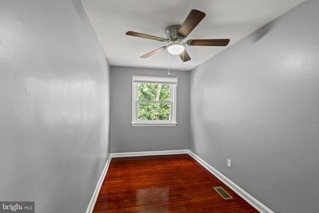 1240 HARDING DR, Havertown, PA 19083