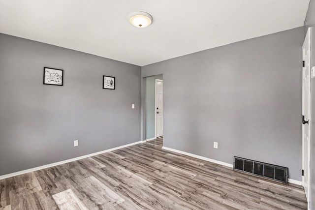 7066 Manderlay Drive, Florence, KY 41042