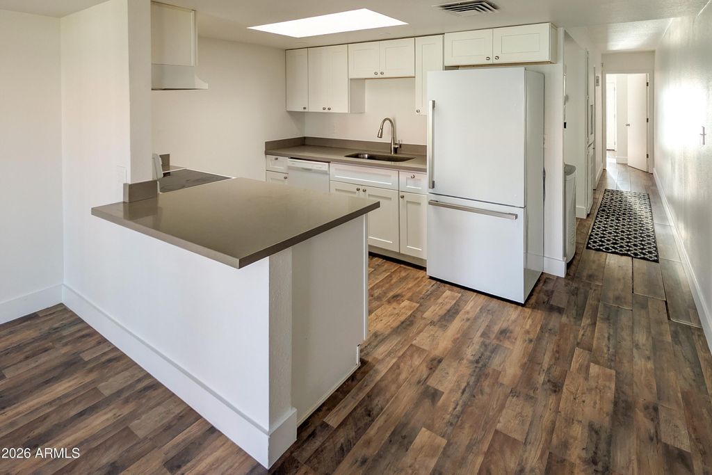 6812 N 35TH Avenue E, Phoenix, AZ 85017