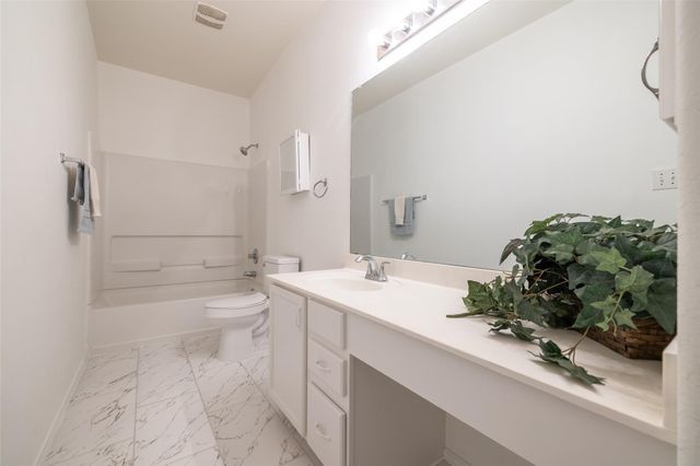 521 Paladine PL, Round Rock, TX 78664