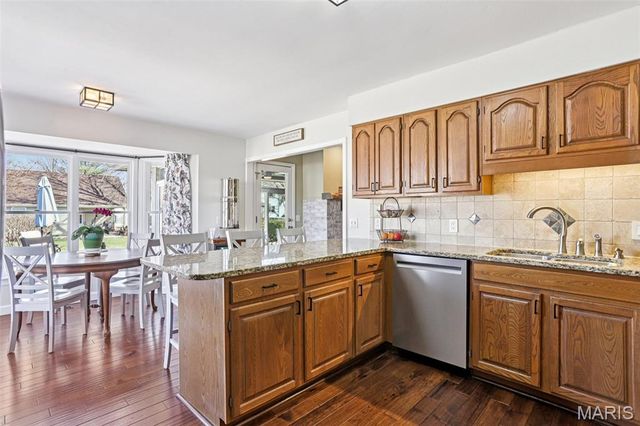 1128 Black Forest Drive, St Charles, MO 63301