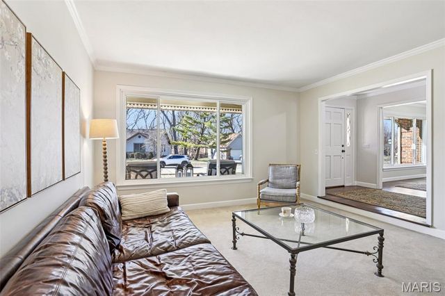 1128 Black Forest Drive, St Charles, MO 63301