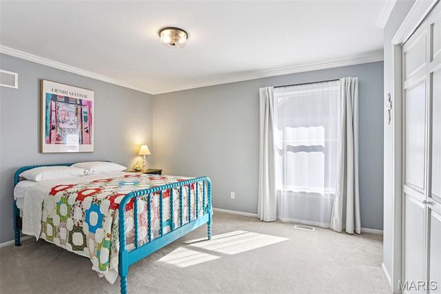 1128 Black Forest Drive, St Charles, MO 63301