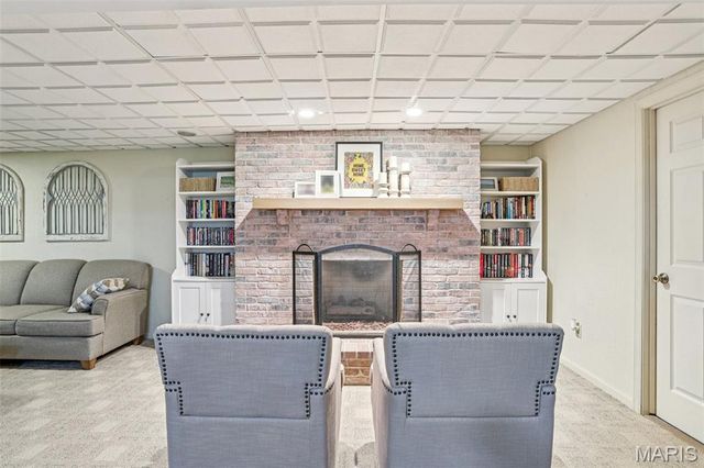 1128 Black Forest Drive, St Charles, MO 63301