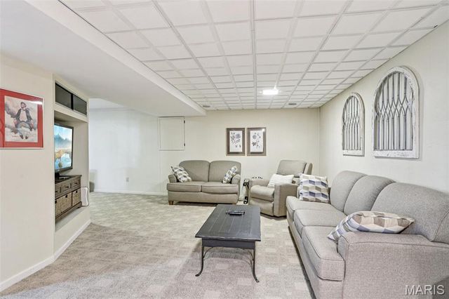 1128 Black Forest Drive, St Charles, MO 63301