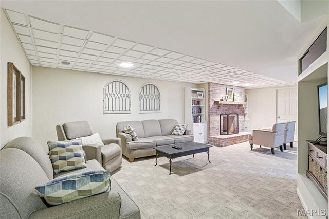 1128 Black Forest Drive, St Charles, MO 63301