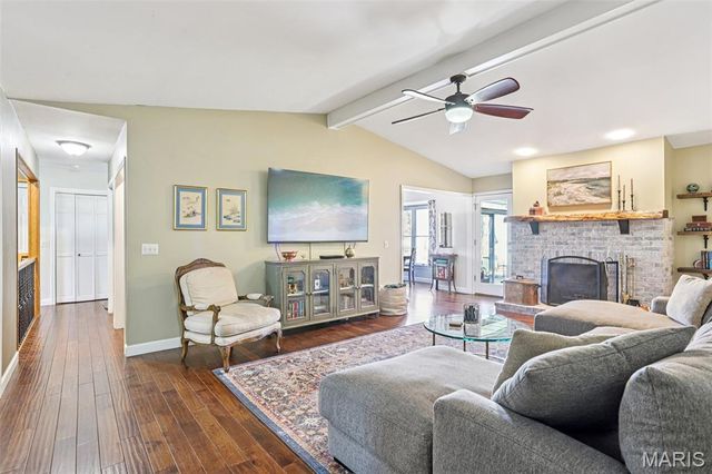 1128 Black Forest Drive, St Charles, MO 63301