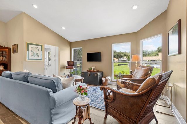13810 LAZY OAK DRIVE 48, Tampa, FL 33613