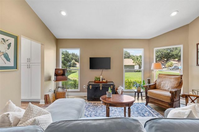 13810 LAZY OAK DRIVE 48, Tampa, FL 33613