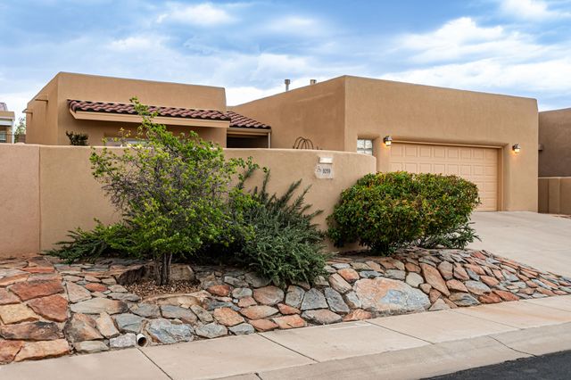 1039 Joshua Drive SE, Rio Rancho, NM 87124