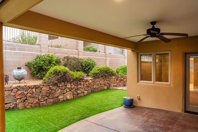 1039 Joshua Drive SE, Rio Rancho, NM 87124