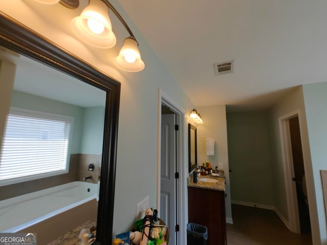 202 Baxter Drive, Kathleen, GA 31047
