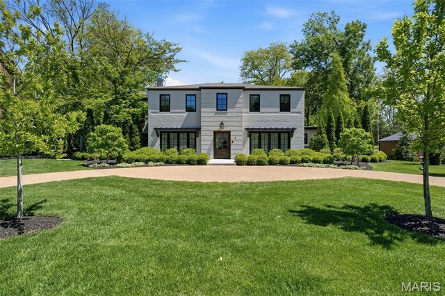 3 The Prado, Ladue, MO 63124