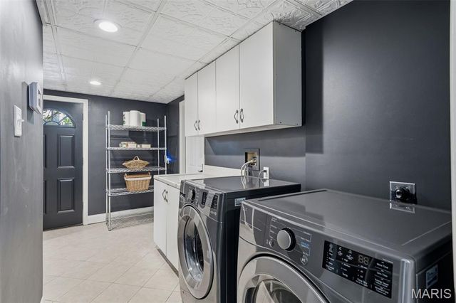 3 The Prado, Ladue, MO 63124