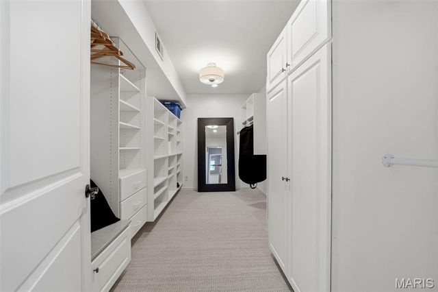 3 The Prado, Ladue, MO 63124