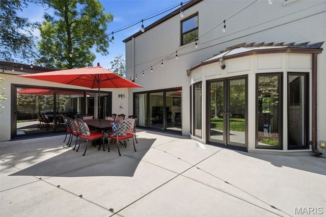 3 The Prado, Ladue, MO 63124