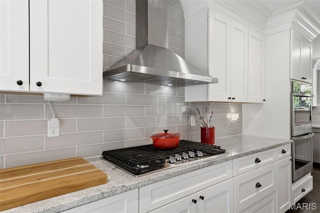3 The Prado, Ladue, MO 63124