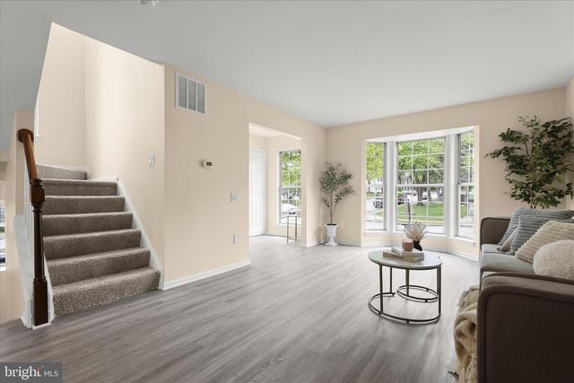 1 WOODHOLLOW CT, Owings Mills, MD 21117