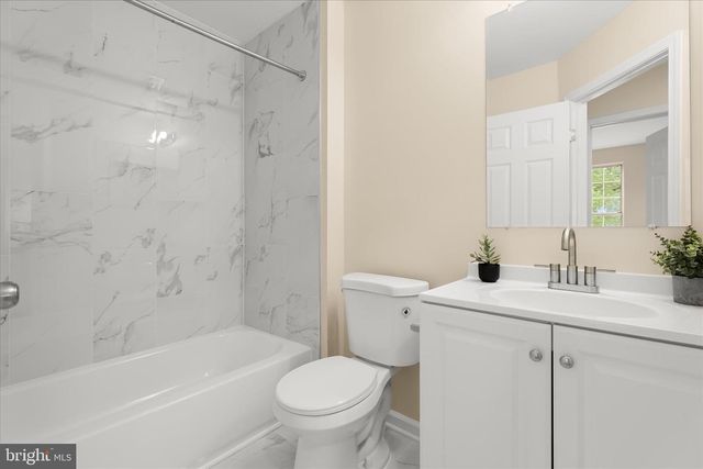 1 WOODHOLLOW CT, Owings Mills, MD 21117