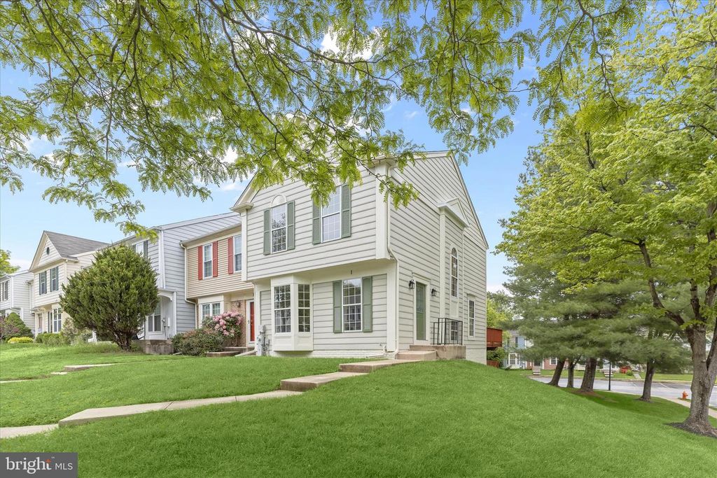 1 WOODHOLLOW CT, Owings Mills, MD 21117