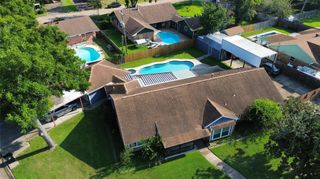 1813 Meadowview Drive, Alvin, TX 77511