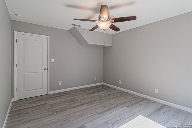 4935 Bartmer, San Antonio, TX 78228