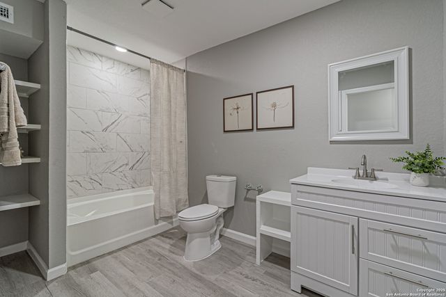 4935 Bartmer, San Antonio, TX 78228