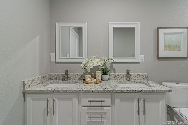 4935 Bartmer, San Antonio, TX 78228