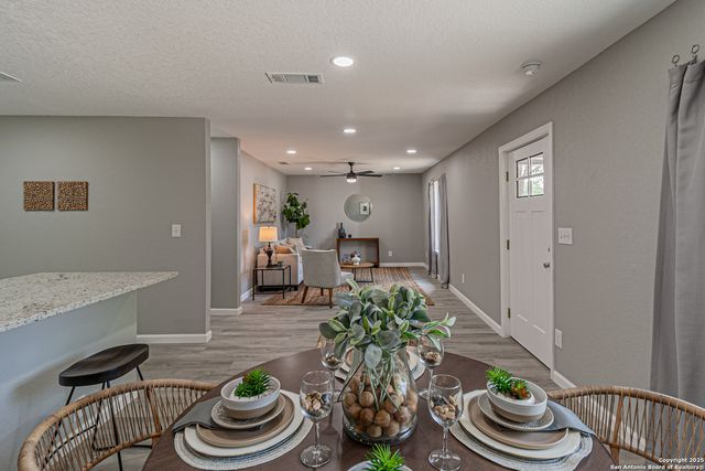 4935 Bartmer, San Antonio, TX 78228