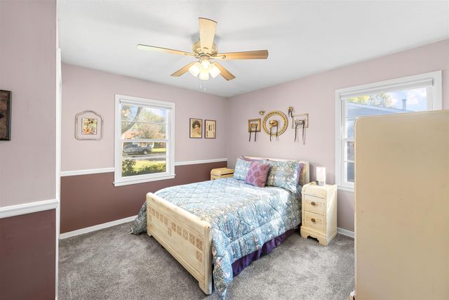 828 E Claflin Ave, Salina, KS 67401