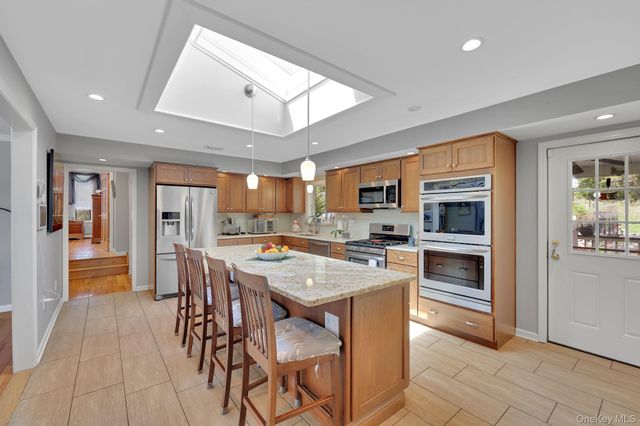 190 Ridge Road, Highland Mills, NY 10930
