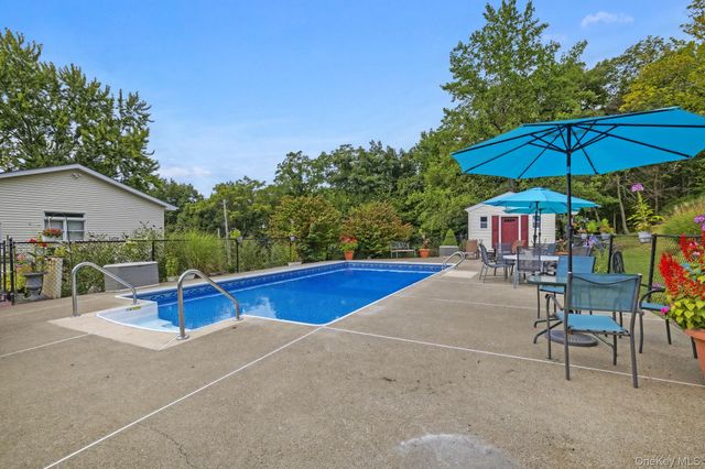 190 Ridge Road, Highland Mills, NY 10930