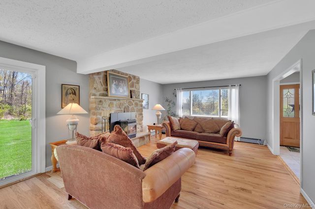190 Ridge Road, Highland Mills, NY 10930