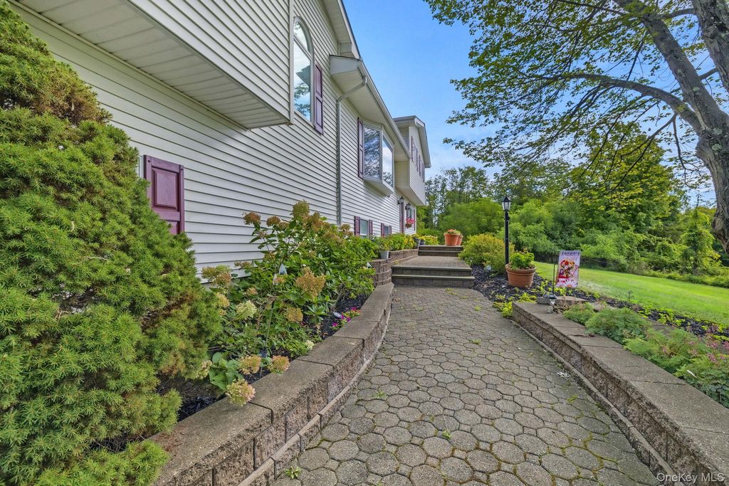 190 Ridge Road, Highland Mills, NY 10930 — photo 2