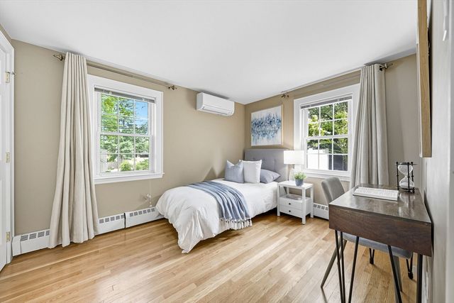 10 Preston Road, Lexington, MA 02420