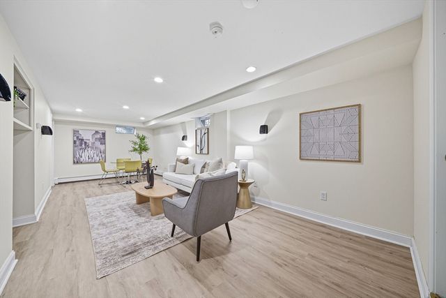 10 Preston Road, Lexington, MA 02420