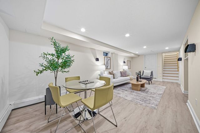 10 Preston Road, Lexington, MA 02420