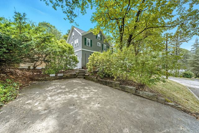 10 Preston Road, Lexington, MA 02420