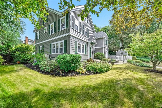 10 Preston Road, Lexington, MA 02420