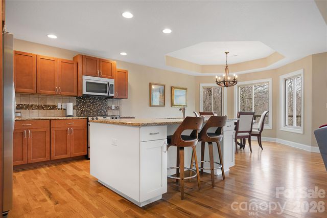 123 Isuhdavga Court, Brevard, NC 28712