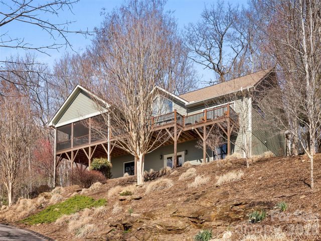 21 Sugar Maple Drive, Mills River, NC 28759