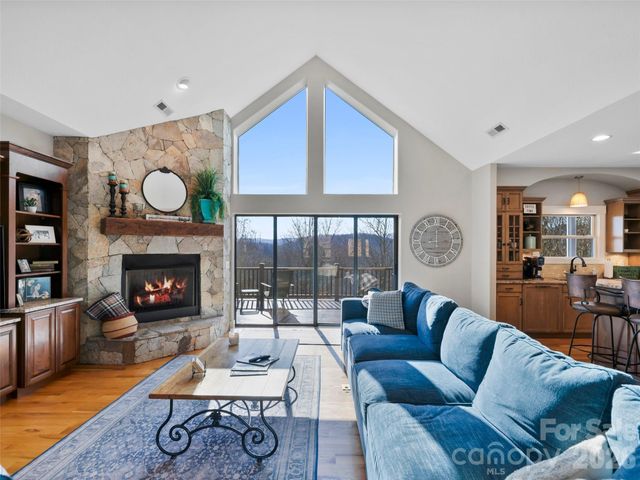 21 Sugar Maple Drive, Mills River, NC 28759