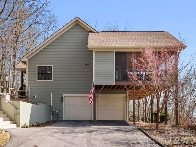 21 Sugar Maple Drive, Mills River, NC 28759