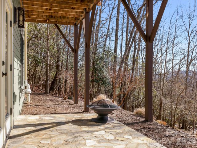 21 Sugar Maple Drive, Mills River, NC 28759