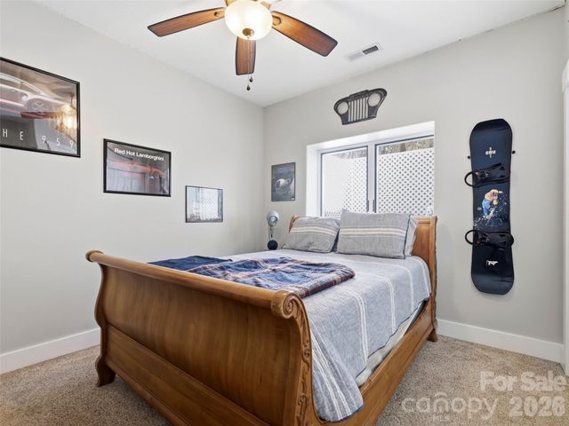 21 Sugar Maple Drive, Mills River, NC 28759