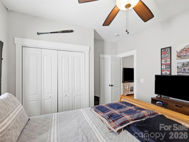 21 Sugar Maple Drive, Mills River, NC 28759