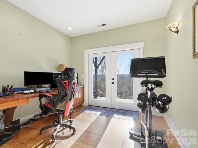 21 Sugar Maple Drive, Mills River, NC 28759